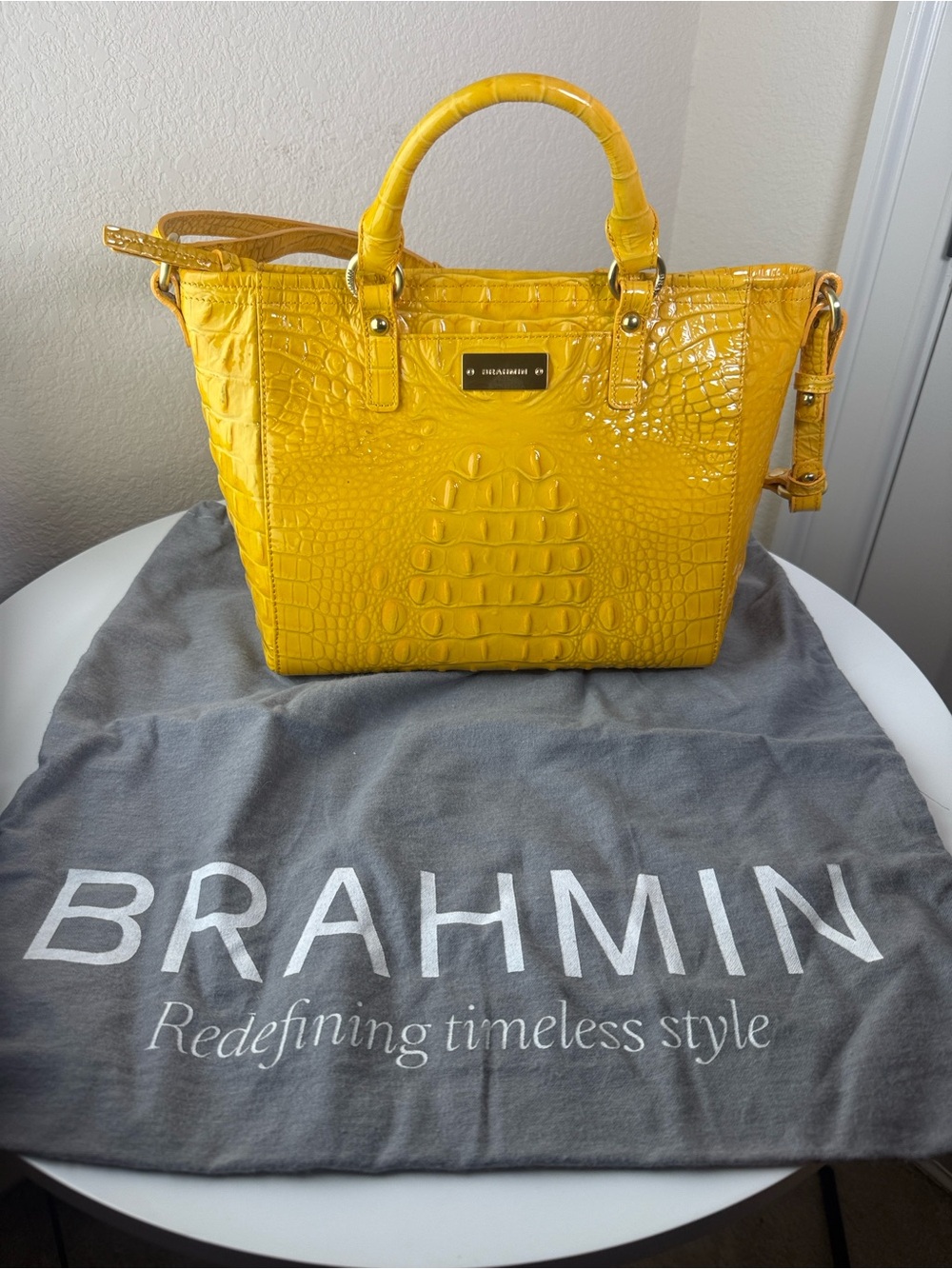 Brahmin Medium Asher Tote in Yellow Melbourne Croc Embossed Leather - Picture 7 of 12